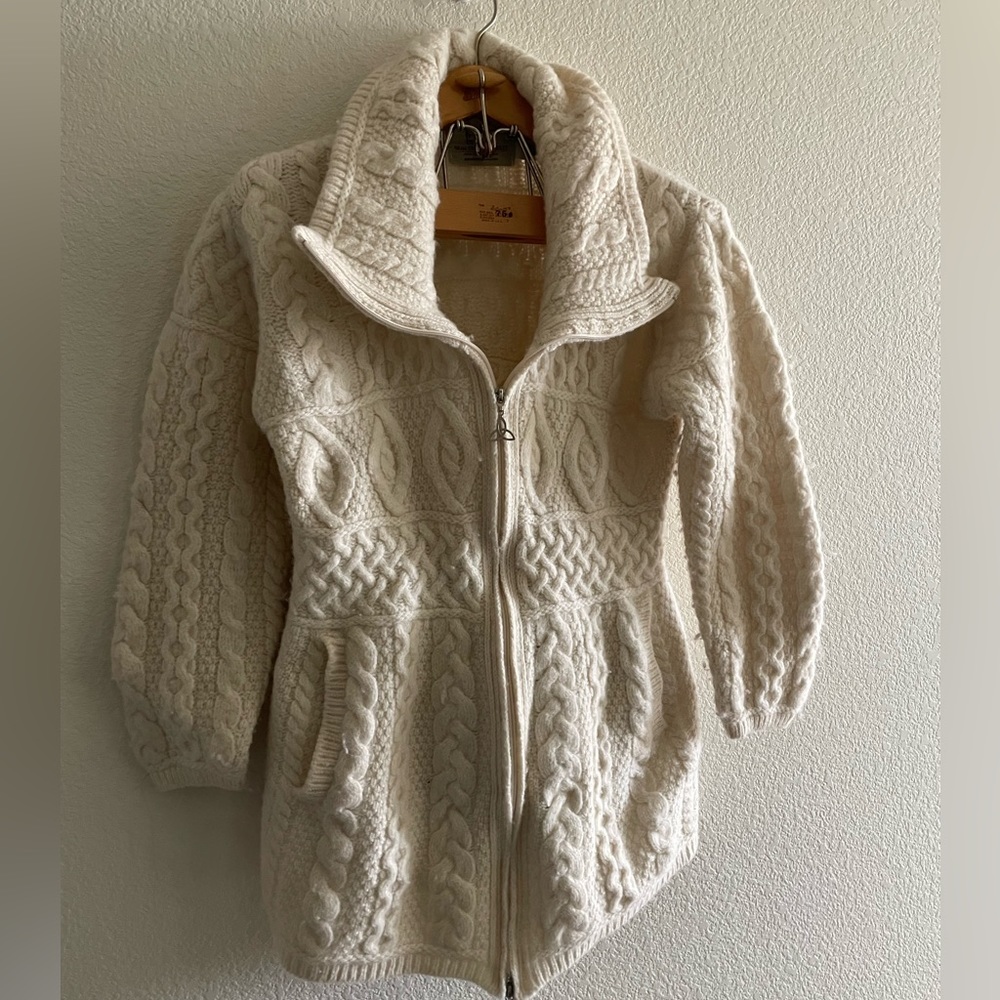 Aran cable-knit sweater from Ireland. Size L with adjustable double zipper.